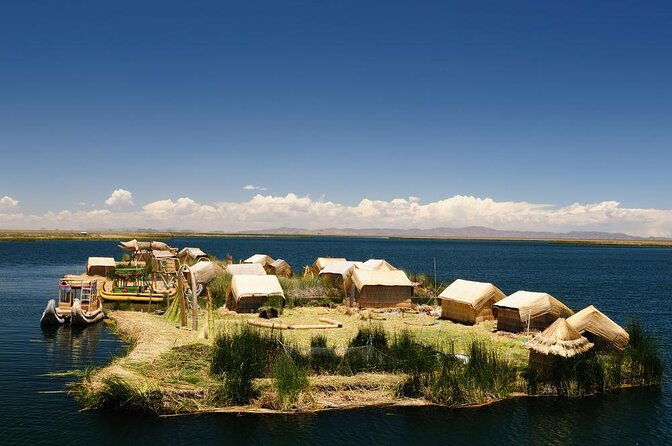 tour-to-uros-and-taquile-islands-in-a-fast-boat