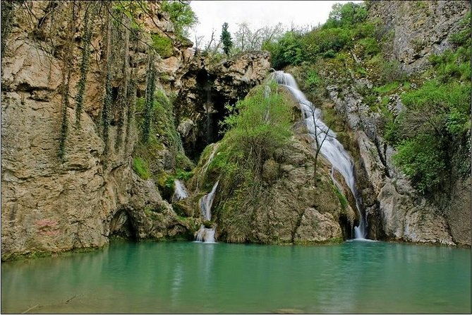 tours-to-monasteries-and-waterfalls-around-veliko-tarnovo-2