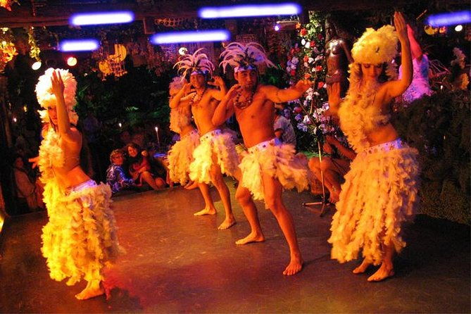 traditional-dinner-show-in-santiago