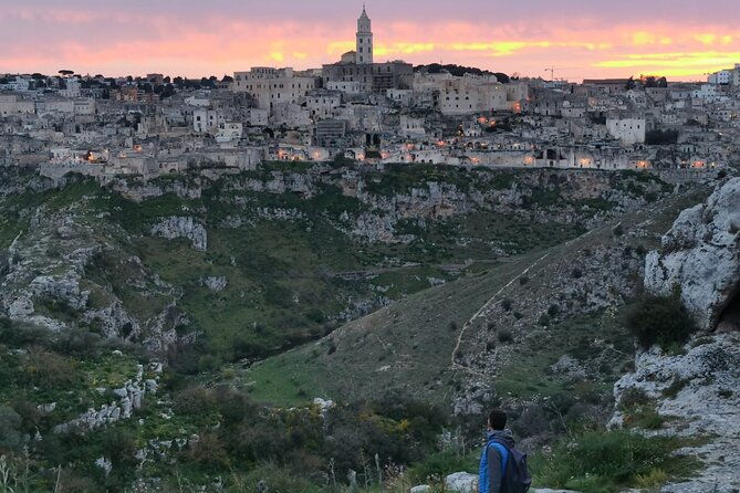 trekking-towards-torrente-gravina-and-rupestrian-churches-of-the-murgia