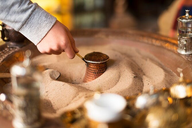 turkish-coffee-on-sand-workshop-in-cappadocia