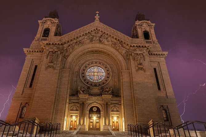 twin-city-ghosts-tour-by-us-ghost-adventures