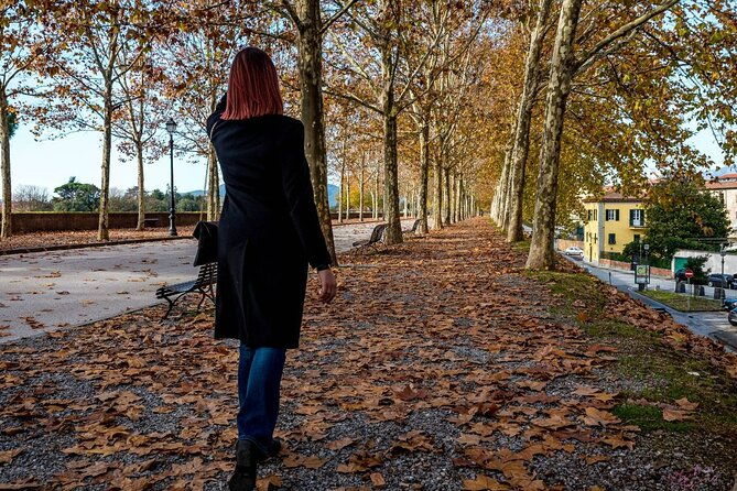 two-hours-lucca-private-tour-with-personal-photographer