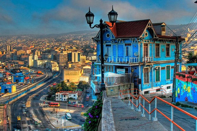 valparaiso-and-vina-del-mar-visit-their-houses-of-colors