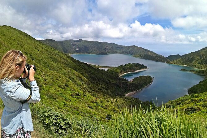 van-tour-lagoa-do-fogo-2