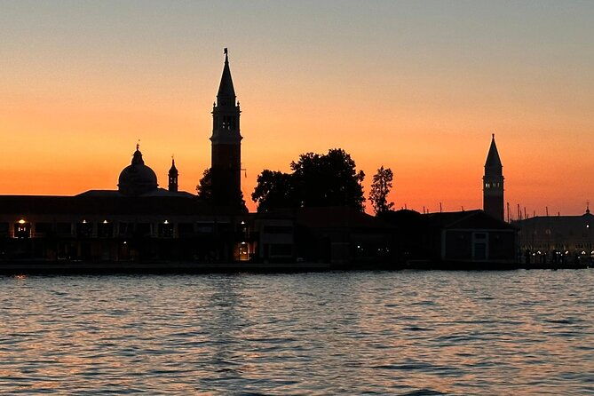 venice-by-night-catamaran-cruise