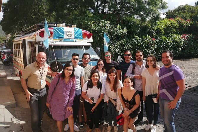 villages-tour-on-chicken-bus