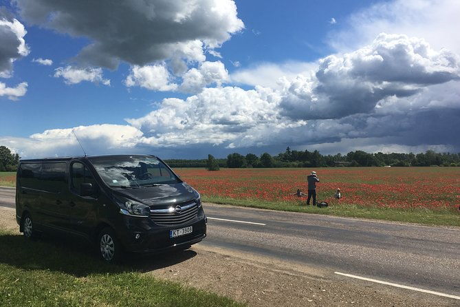 vilnius-to-riga-sightseeing-transfer