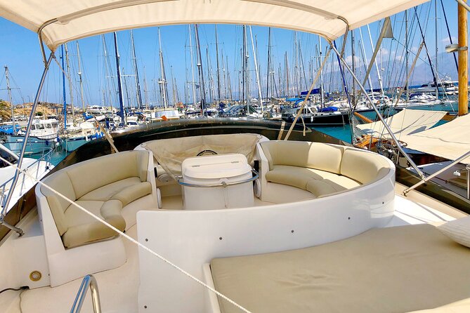vip-motor-yacht-charter-17-meter-10-guest-half-day-or-sunset-trip