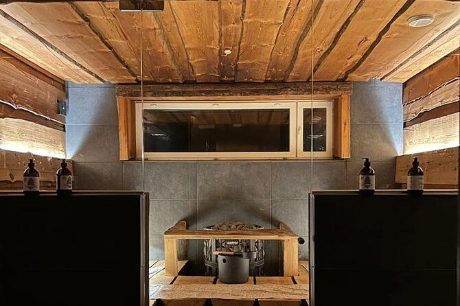 vip-service-traditional-finnish-log-sauna-and-food-experience