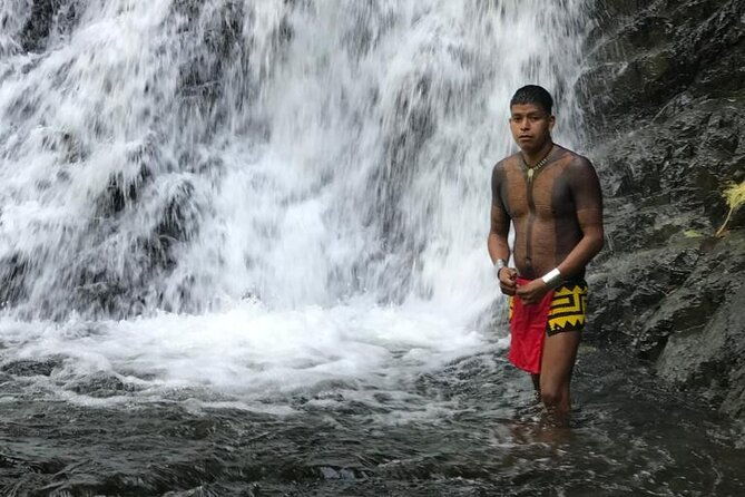 visit-to-the-embera-community-at-chagres-river-and-beautiful-waterfall