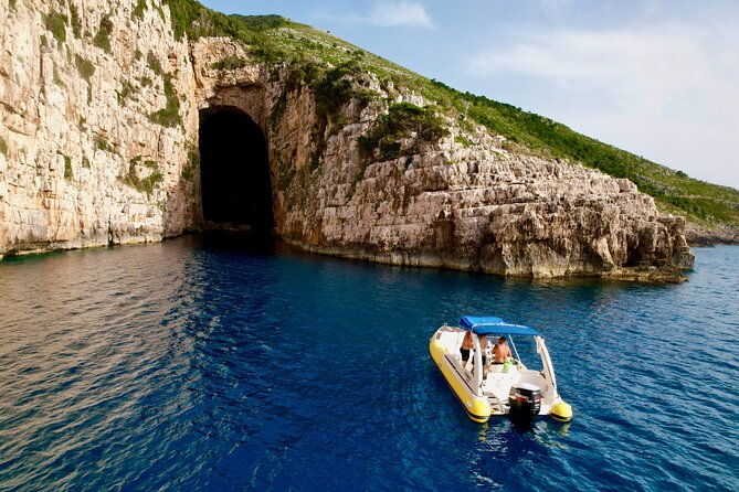 vlore-private-speedboat-tour-to-haxhi-ali-cave-karaburun-beach