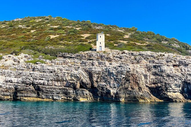 vlore-speedboat-tour-to-national-marine-park-sazan-karaburun-2