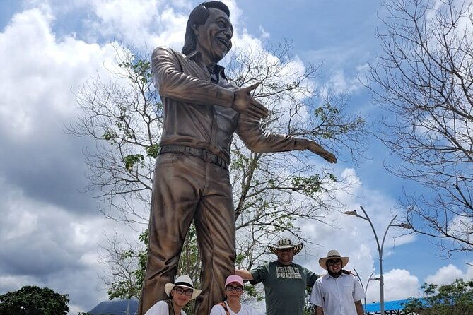 walking-the-steps-of-the-cacique-la-junta-colombia-south-america