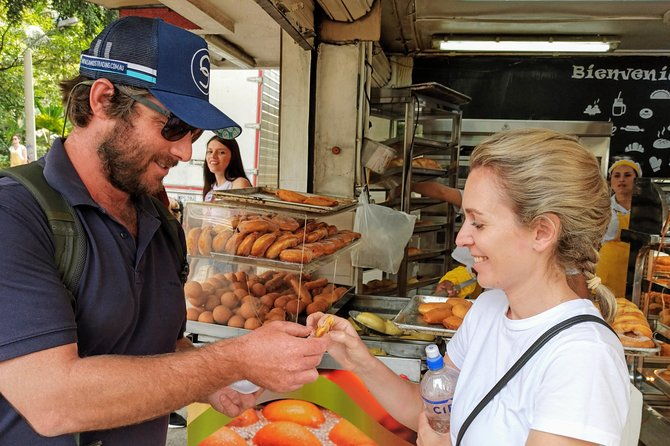 walking-tour-cable-car-fruit-tasting