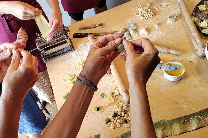 walking-tour-in-lake-como-with-lierna-cooking-class