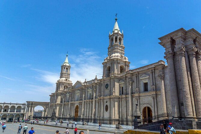 walking-tour-through-the-historic-center-of-arequipa