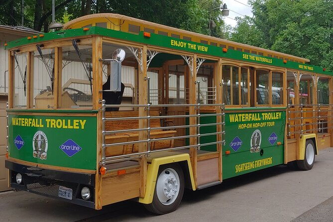 waterfall-express-tour-transportation-to-waterfall-trolley-pdx07