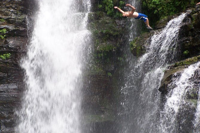 waterfalls-adventure-from-jaco