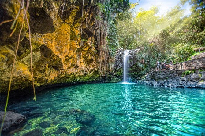 waterfalls-adventure-hikes-in-st-georges-grenada