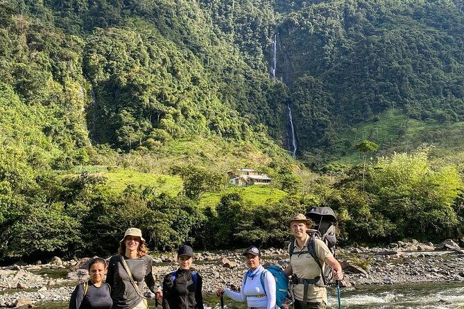 waterfalls-valley-near-medellin