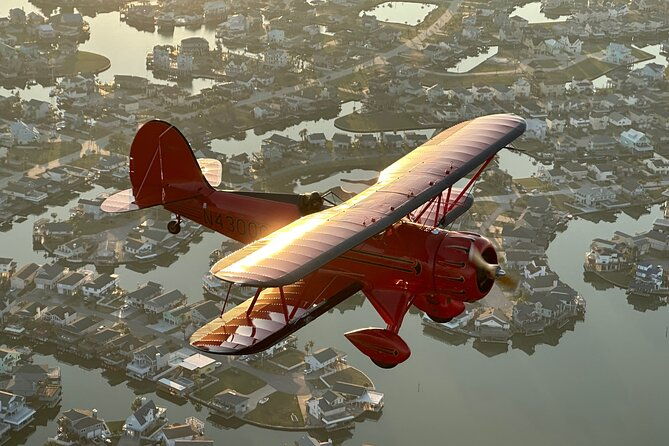 west-end-tour-open-cockpit-biplane-ride