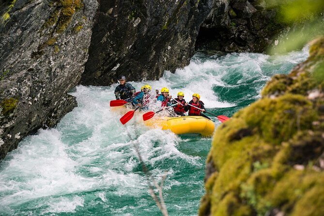 white-water-rafting-in-valldola