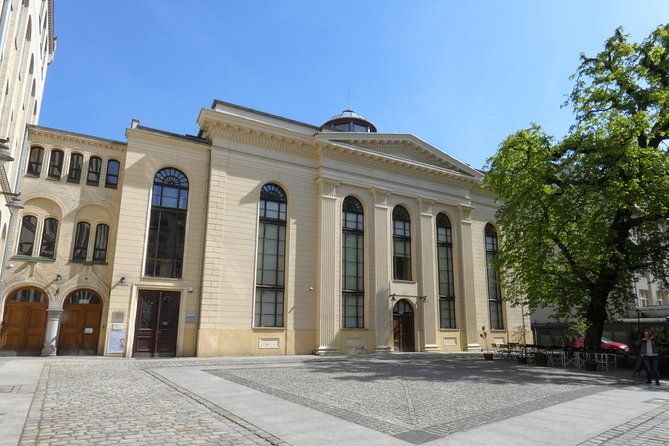 wroclaw-district-of-the-four-temples-private-tour