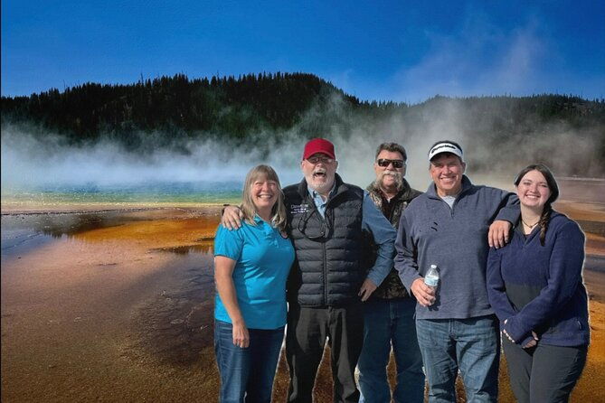 yellowstoneopen-air-glass-top-convertible-van-west-yellowstone