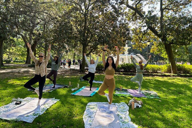 yoga-in-forsyth-park