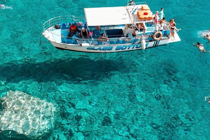 zakynthos-glass-bottom-turtle-boat-tour-to-keri-caves-islands