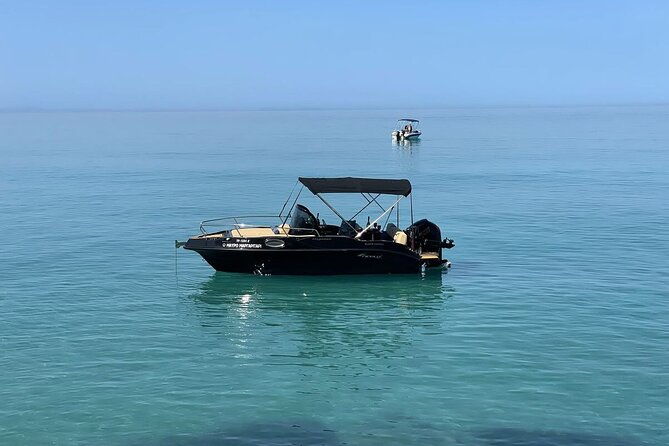 zakynthos-private-tour-in-black-elegance-luxury-speedboat