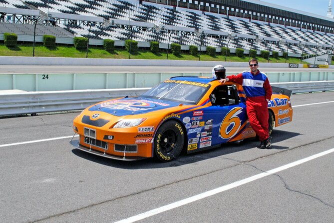 10-mile-stock-car-drive-experience-at-pocono-raceway