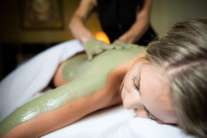120-signature-aromatherapy-rituals-wine-fruits-pool-day-access