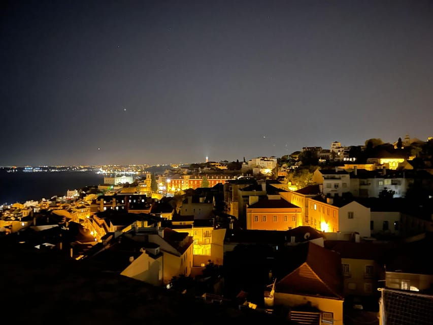 2-hours-tuktuk-tours-in-lisbon-in-englishrussianhebrew