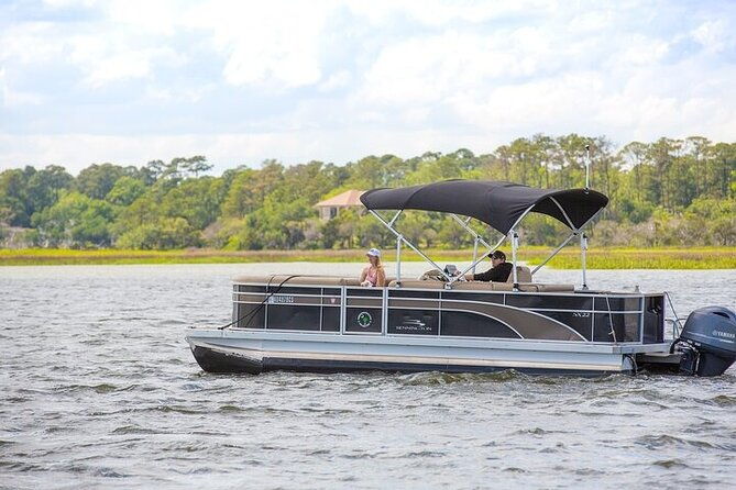 22 Ft. Luxury Pontoon Private Hilton Head Boat Rental for 3 Hours
