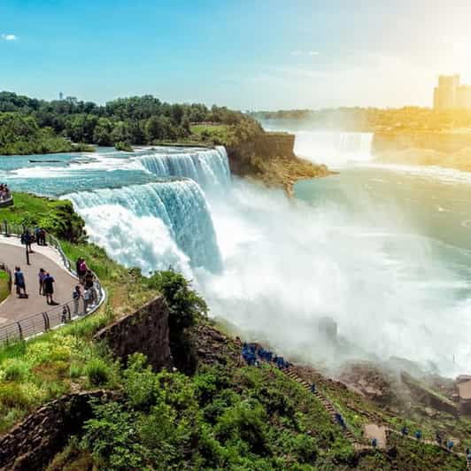 3-Day Washington D.C. & Niagara Falls Tour From New York