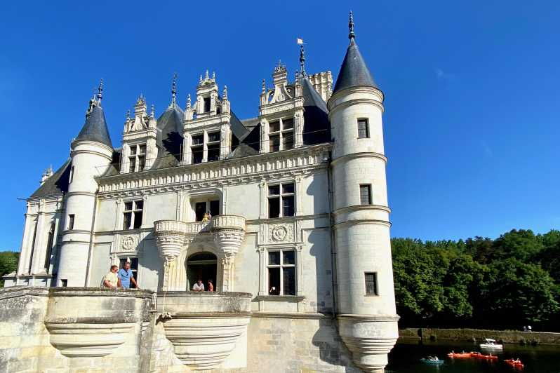 3-loire-castles-live-guided-small-group-by-minivan-winery