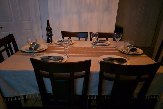 4-Course Cultural Mystery Dinner in Miami