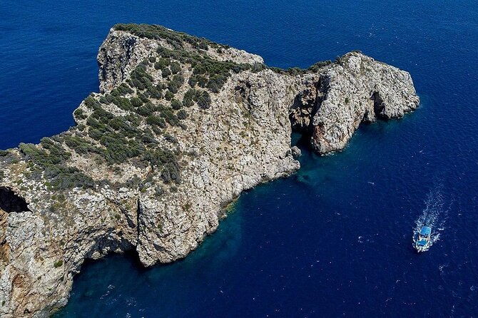 9-hour-turkish-maldives-suluada-island-boat