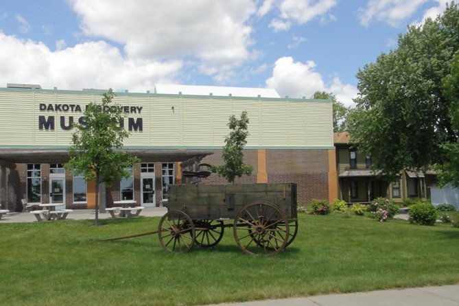 admission-ticket-to-the-dakota-discovery-museum