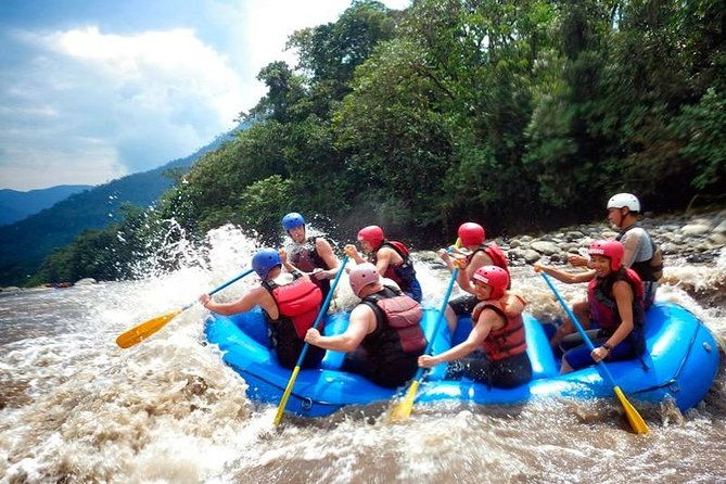 adventure-tour-in-urubamba-river-rafting-zipline-experience