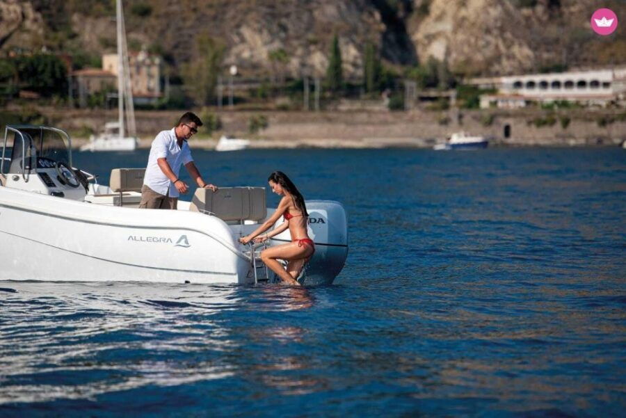 allegra-all21open-motorboat-rental-on-the-amalfi-coast
