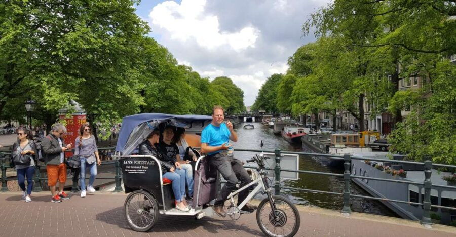 amsterdam-2-hour-sightseeing-tour-by-rickshaw