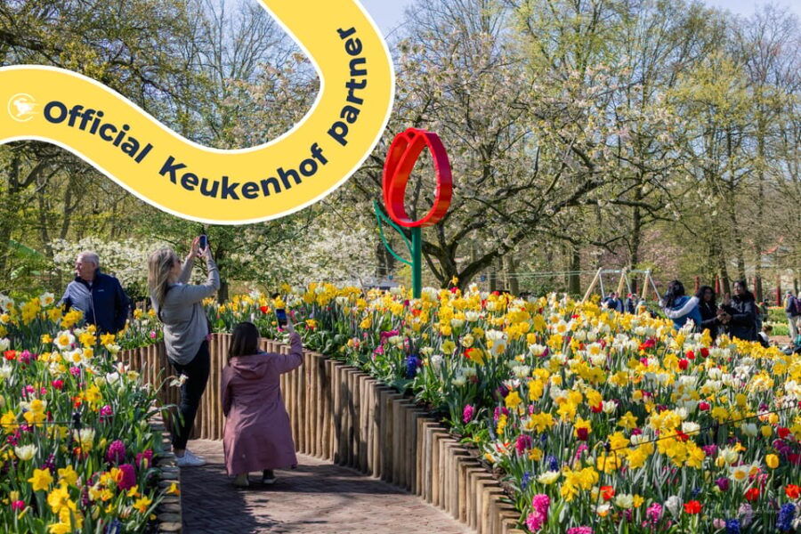 amsterdam-day-trip-to-flower-parade-keukenhof-on-april-12
