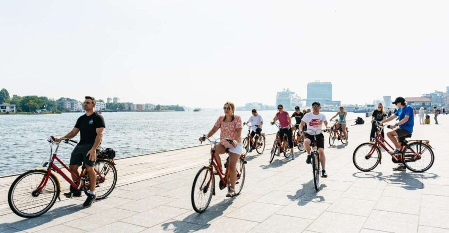 amsterdam-guided-bike-tour-city-centre-in-en-de-fr-es