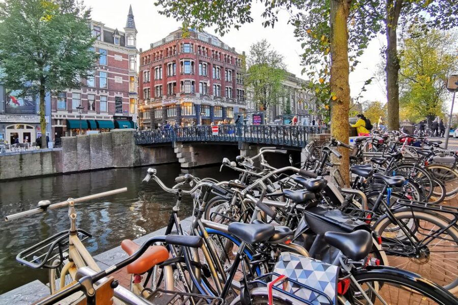 amsterdam-guided-food-tour-with-tastings