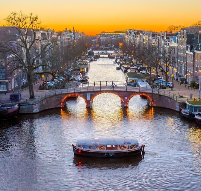 amsterdam-light-festival-boat-tour-with-unlimited-drinks