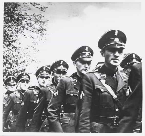 amsterdam-private-world-war-two-history-walking-tour