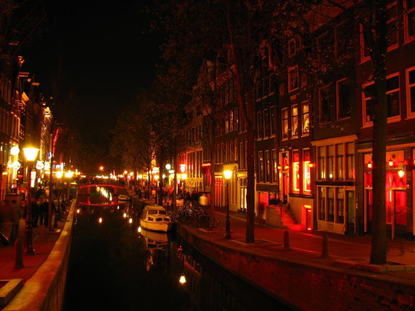 amsterdam-red-light-district-tour-3